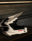 X-197 HELMET CARBON - WHITE SCORCH